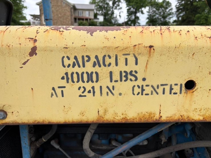 ford-4400-image-15