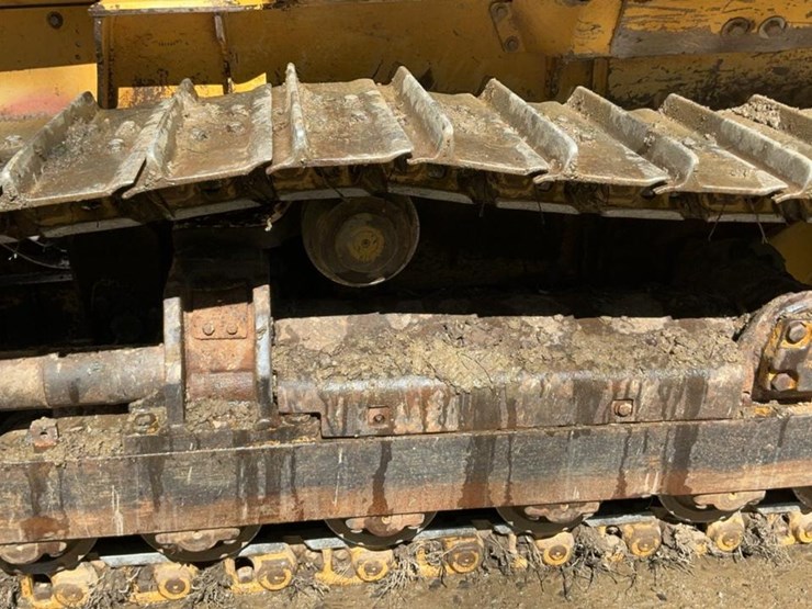 2004-deere-700h-lgp-image-39