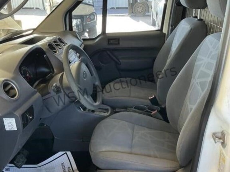 2012-ford-transit-connect-image-23
