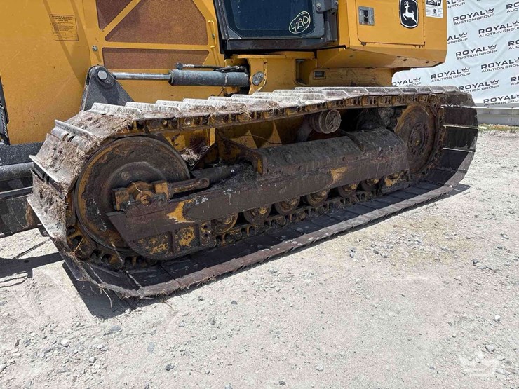 2018-deere-650k-image-80