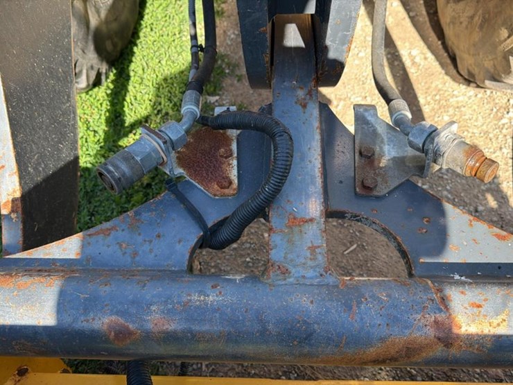 2016-john-deere-64-image-15