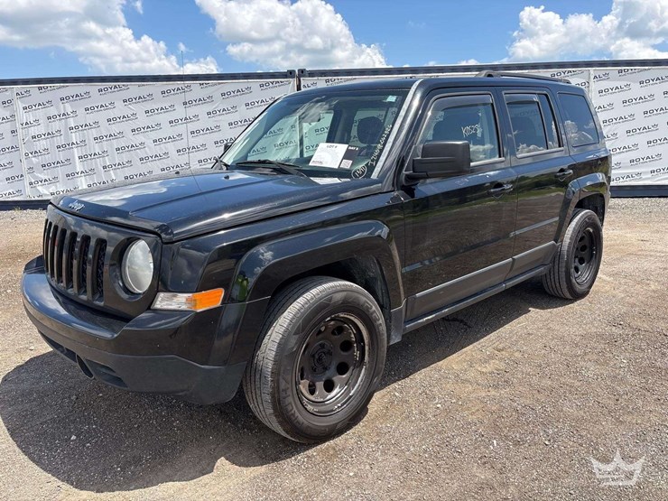 2015-jeep-patriot-image-1