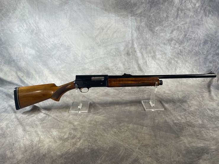 #4125-•-browning-auto-5,-12-ga.-semi-auto-shotgun,-sn:-69g-99572,-(neenah,-wi)-image-1