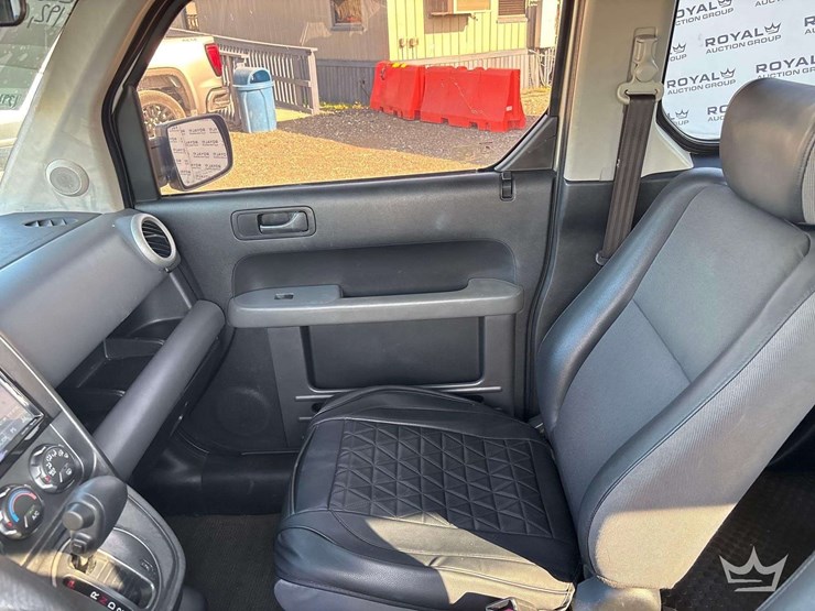 2003-honda-element-image-11
