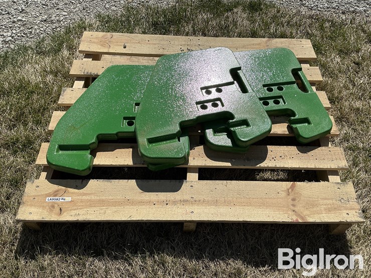 john-deere-100lbs-front-tractor-weights-image-2
