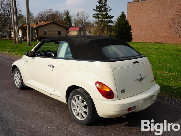 2006-chrysler-pt-cruiser-image-8