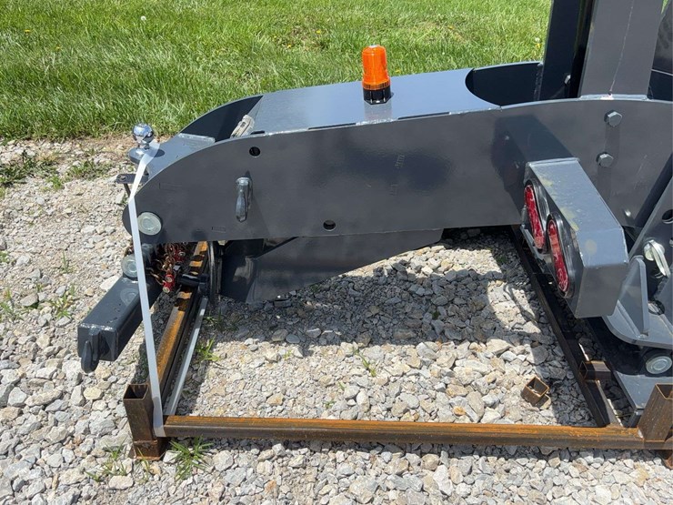 giyi-model-te31-mini-truck-trailer-hydraulic-lift-attachment-image-12