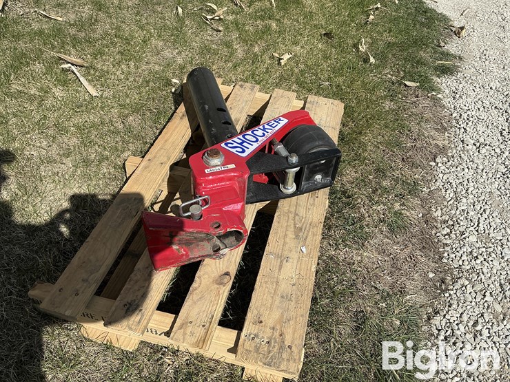 shocker-gooseneck-surge-air-hitch-image-3