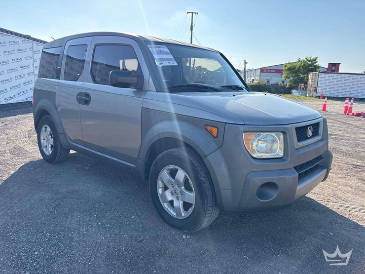 2003-honda-element-image-2