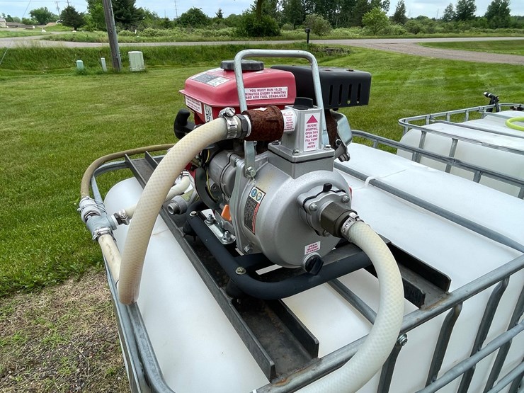 #4926-•-250-gallon-poly-tote-with-gas-powered-pump-image-8