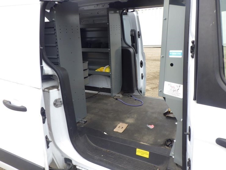 2015-ford-transit-connect-image-8