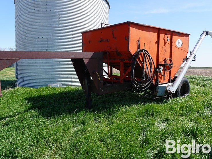 5th-wheel-trailer-w/185-bu-gravity-box-&-drill-fill-image-1