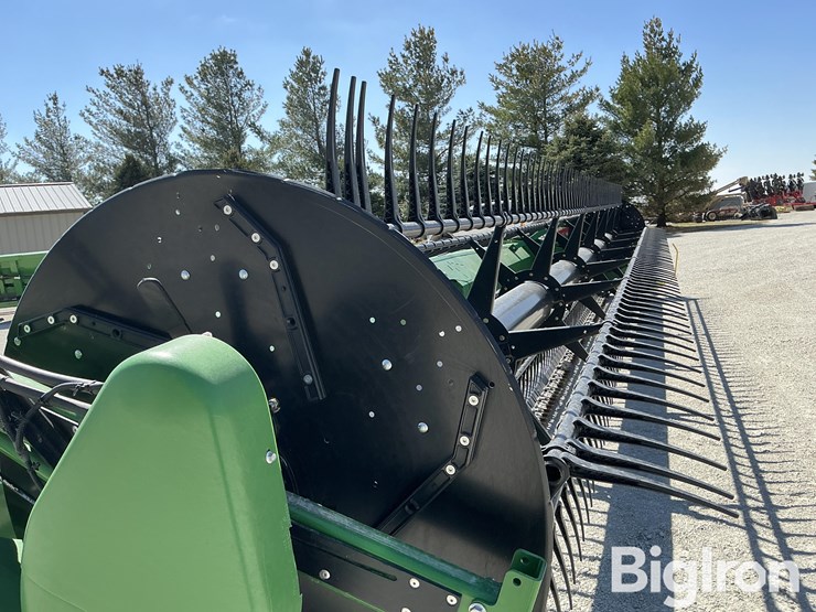 2020-john-deere-735fd-image-19