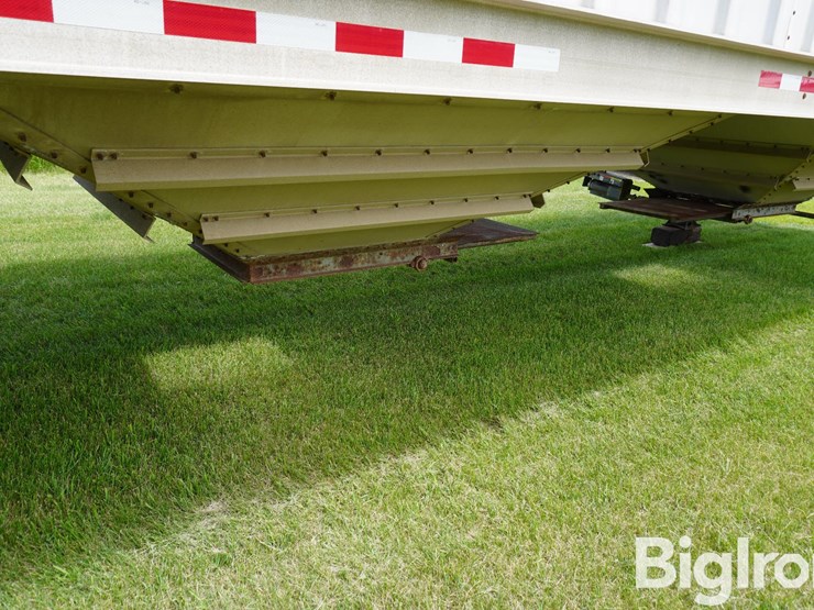 2006-dakota-38'x94"-t/a-grain-trailer-image-20