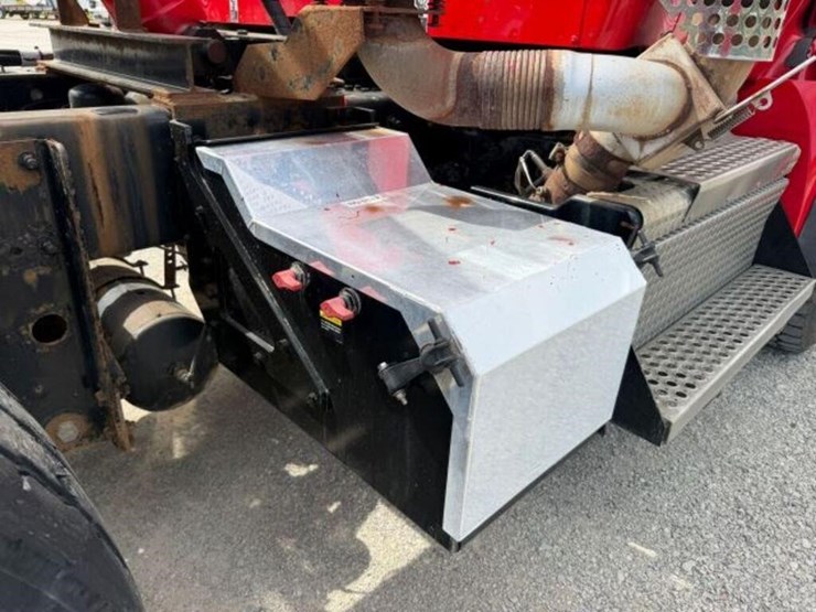 2021-kenworth-t880-image-72
