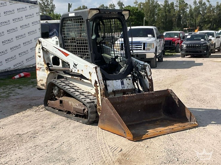 2020-bobcat-t450-image-2