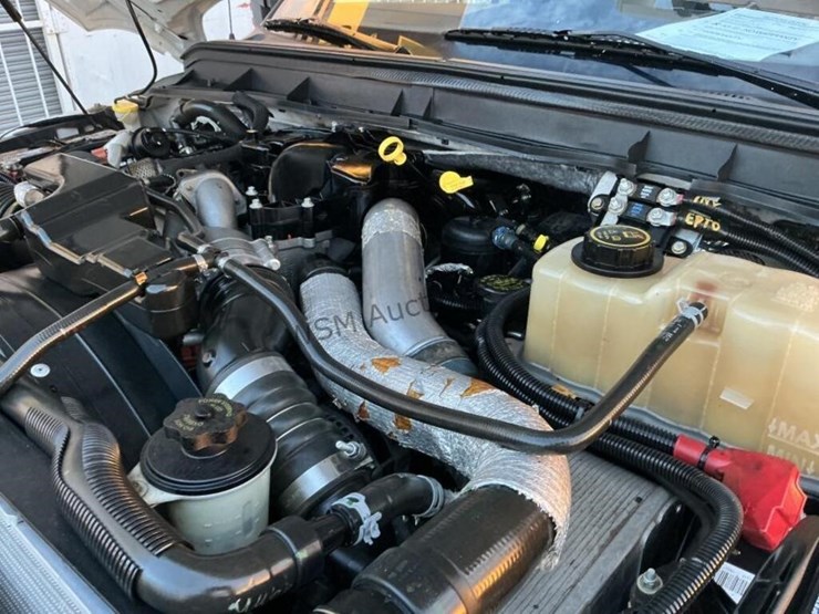 2016-ford-f550-image-18