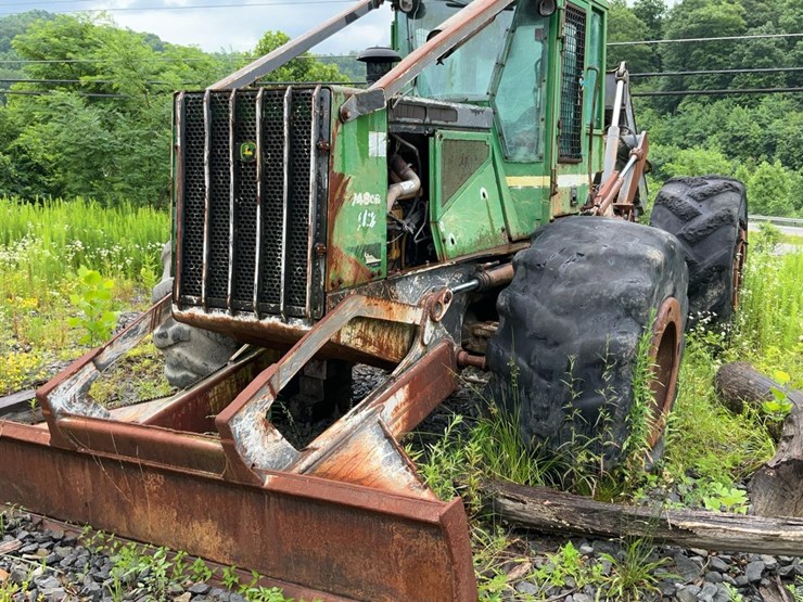 2008-deere-748g-iii-image-9
