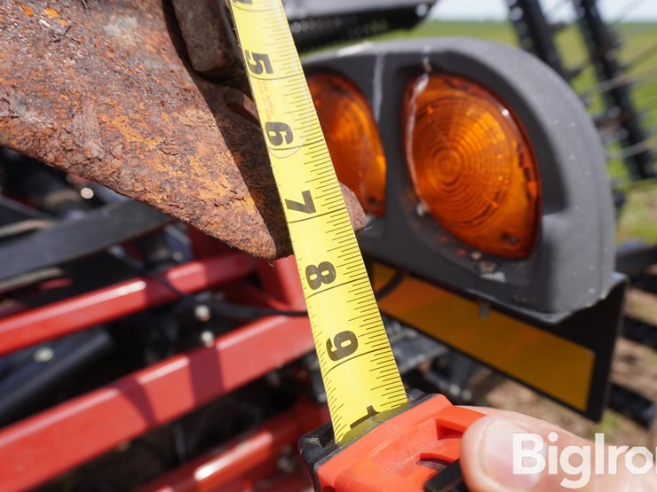 case-ih-200-image-16