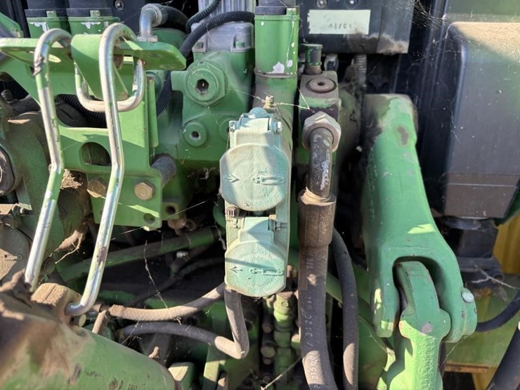 john-deere-6420-image-15