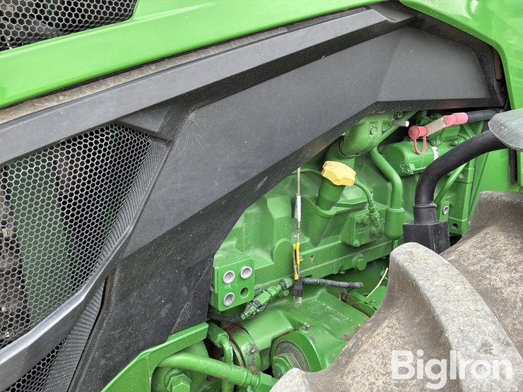 2023-john-deere-8r-280-image-13