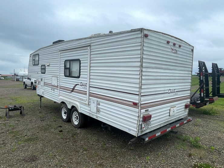 #4931-•-2001-jayco-qwest-27'-fifth-wheel-camper-(has-wi-title)-image-6