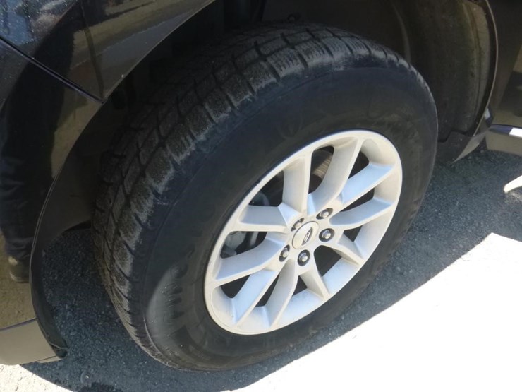 2013-ford-edge-image-13