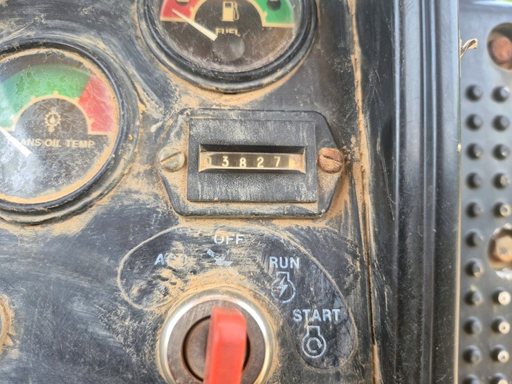 1998-deere-650g-image-12