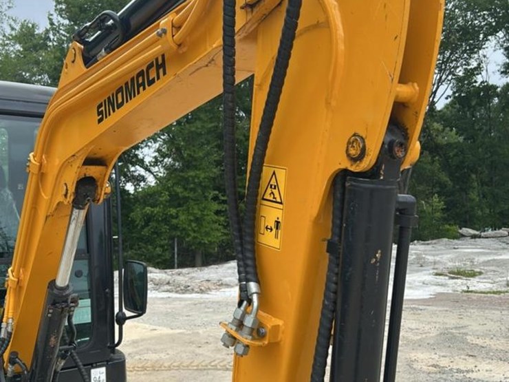 #126-•-2023-sinomach-zg035u-excavator-image-11
