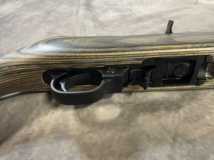 #1303-•-ruger-10-22.,-22-lr-semi-auto-rifle,-sn:-352-34420-(neenah,wi)-image-16