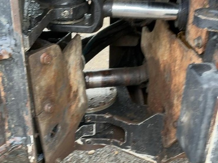 2007-deere-540g-iii-image-28
