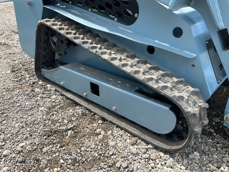 #1018-•-unused-sdlanch-ssl1200-mini-track-skid-steer-loader-image-25