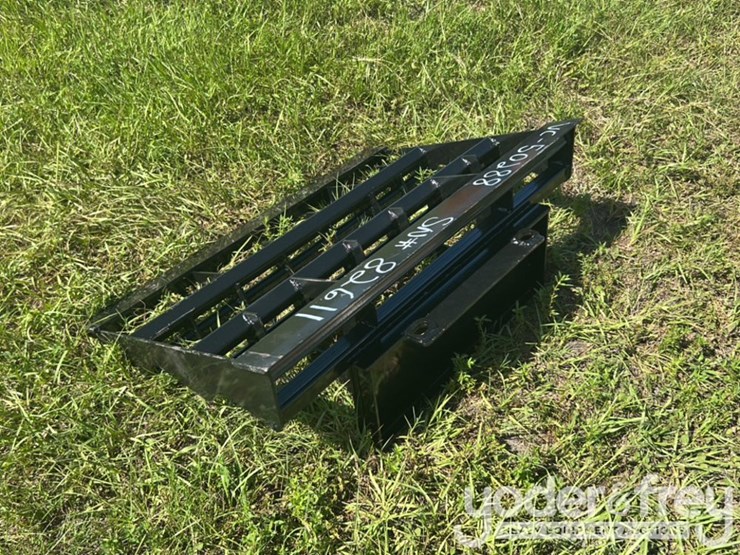 unused-sdlanch-land-levler-to-suit-mini-skidsteer-image-3