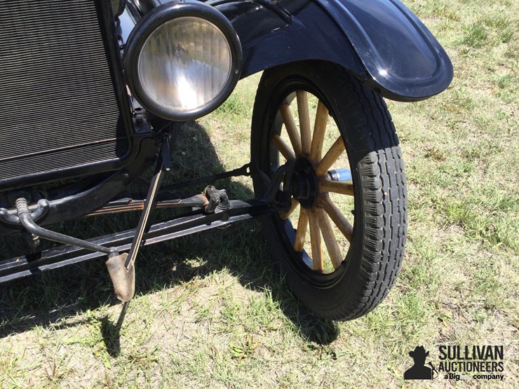 1920-ford-model-t-image-9
