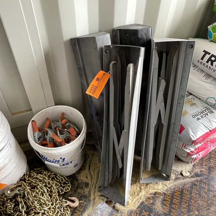 #4952 • (4) Metal Sawhorses and (24) Clamps