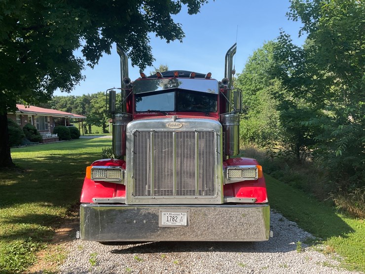 1998-peterbilt-379-image-6