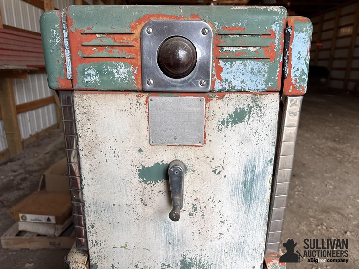 1952-wayne-pump-co-505-fuel-pump-image-14