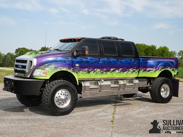 2007-ford-f650-image-1