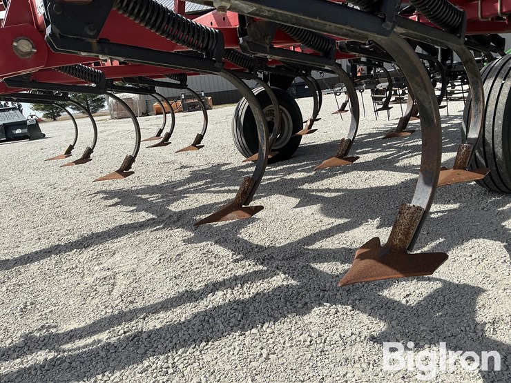 case-ih-200-image-16