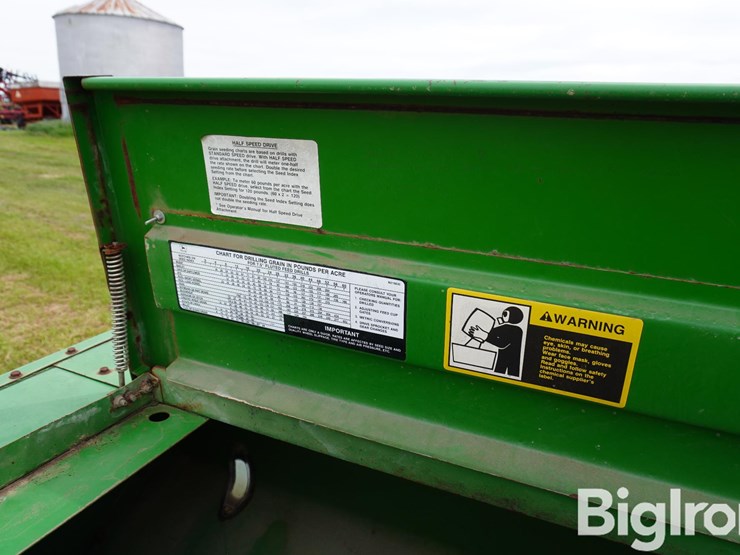 john-deere-750-image-14