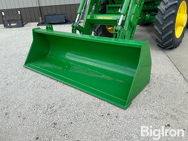 2022-john-deere-6145r-image-16