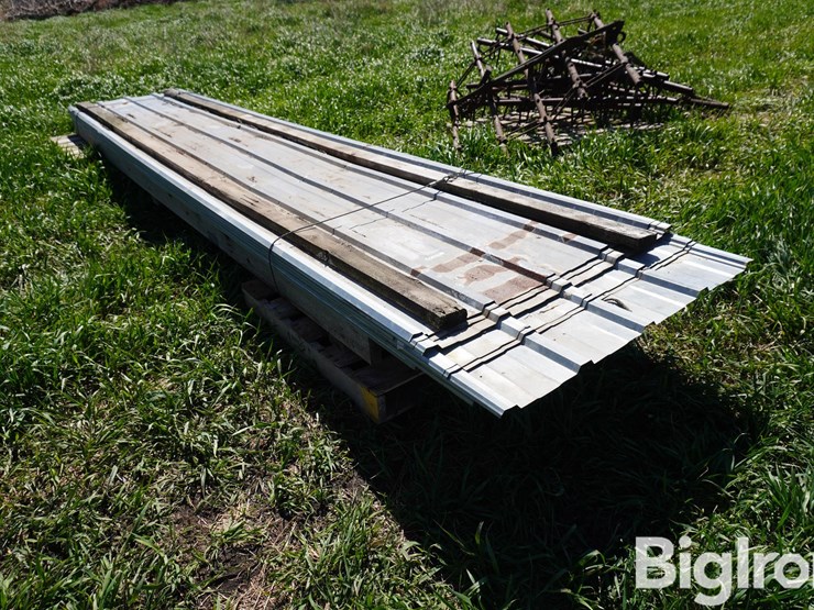 38"x16'-steel-siding-image-3