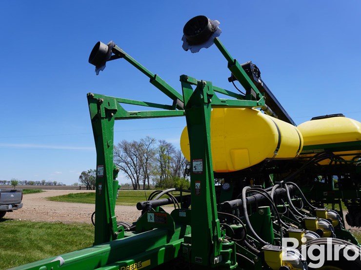 2012-john-deere-1770-image-20