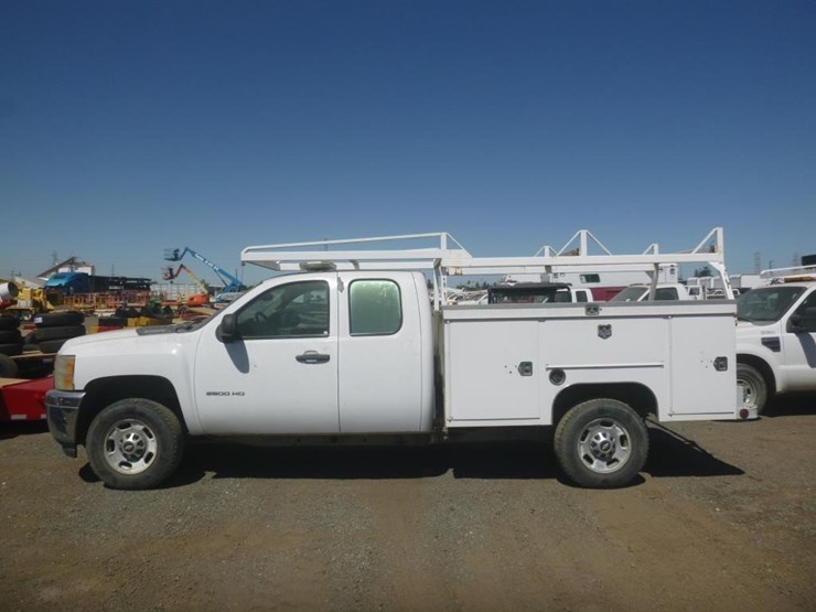 2011-chevrolet-2500-image-5