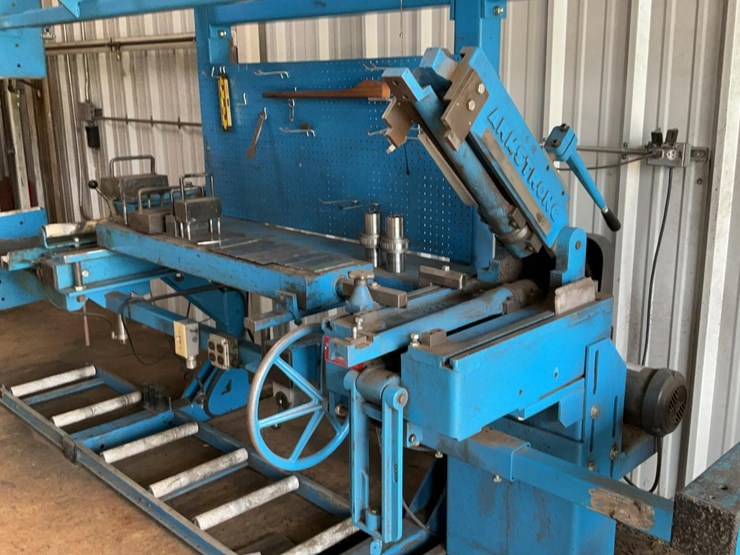 #185-•-armstrong-leveling-bench---dunaway-timber-image-4
