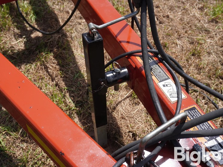 case-ih-200-image-10