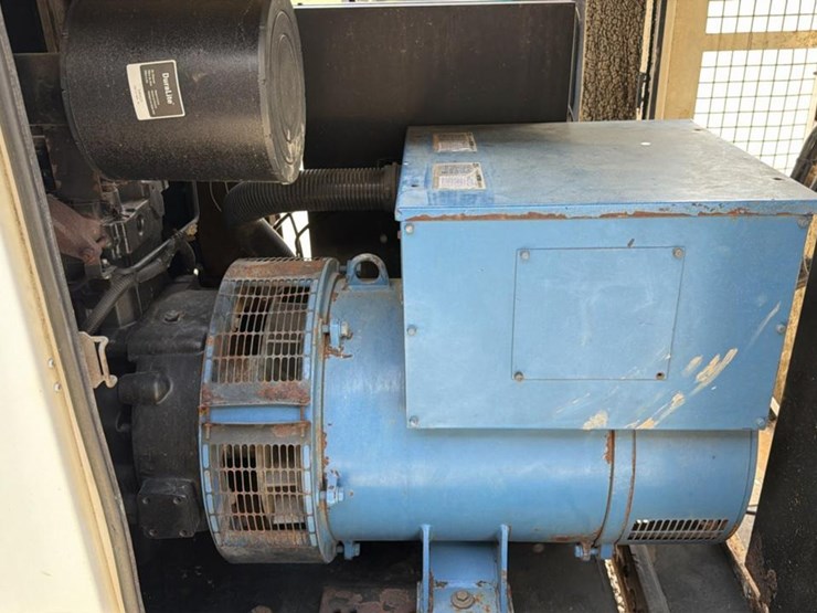 john-deere-6068h-image-23
