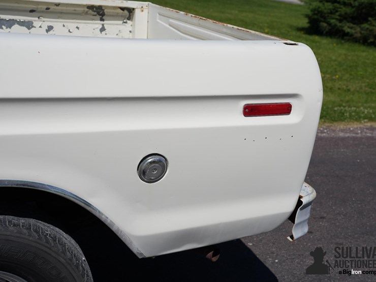 1975-ford-f250-image-17