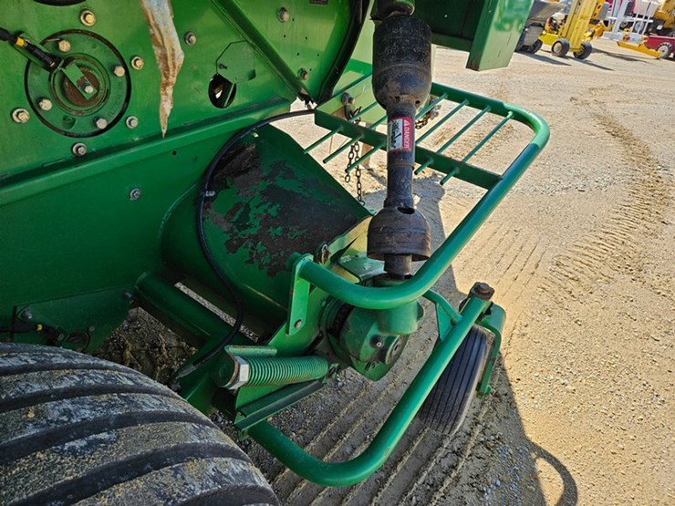 john-deere-100-image-31