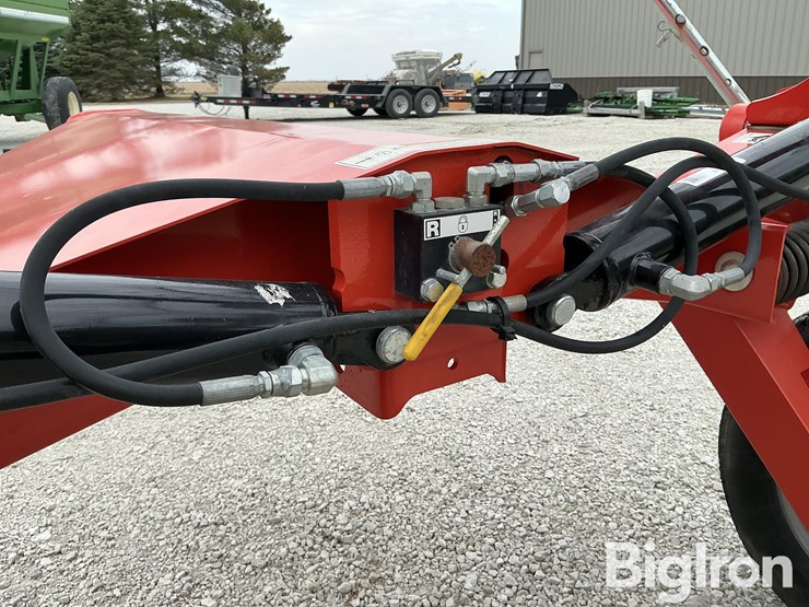 2017-kuhn-sr110-image-20